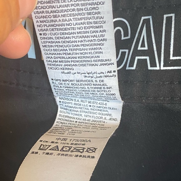 Men’s Old Navy Swim Shorts - Picture 7 of 7